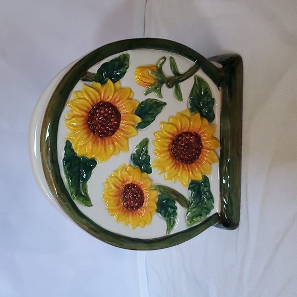 KK Merchandise Vintage Ceramic Sunflower Napkin Holder - Picture 3 of 11